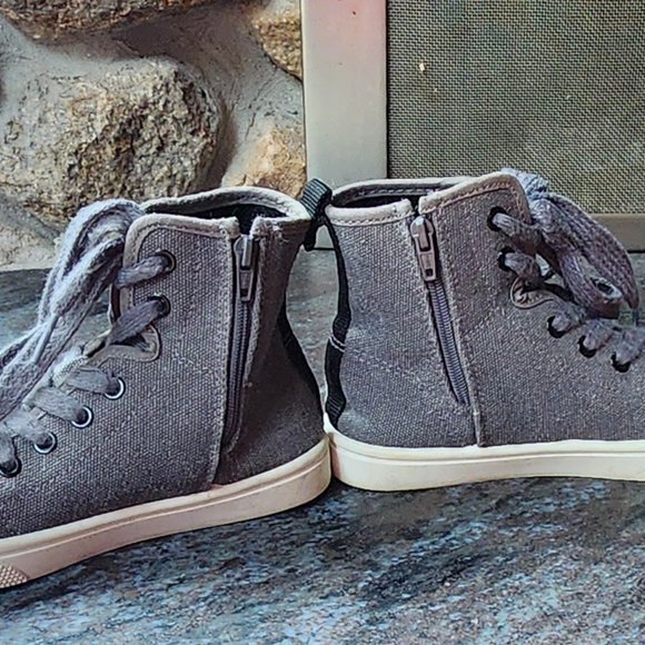 Cat & Jack Gray Canvas High-Top Sneakers Size 13 - Picture 12 of 16